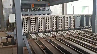 裝配式建筑內(nèi)墻板生產(chǎn)線-墻板設(shè)備哪家強(qiáng)-專注專業(yè) 智能制造